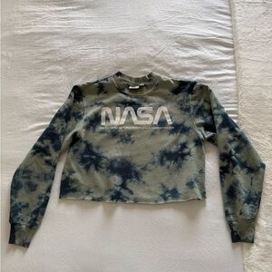 Vintage tie dye cropped graphic NASA sweatshirt size medium